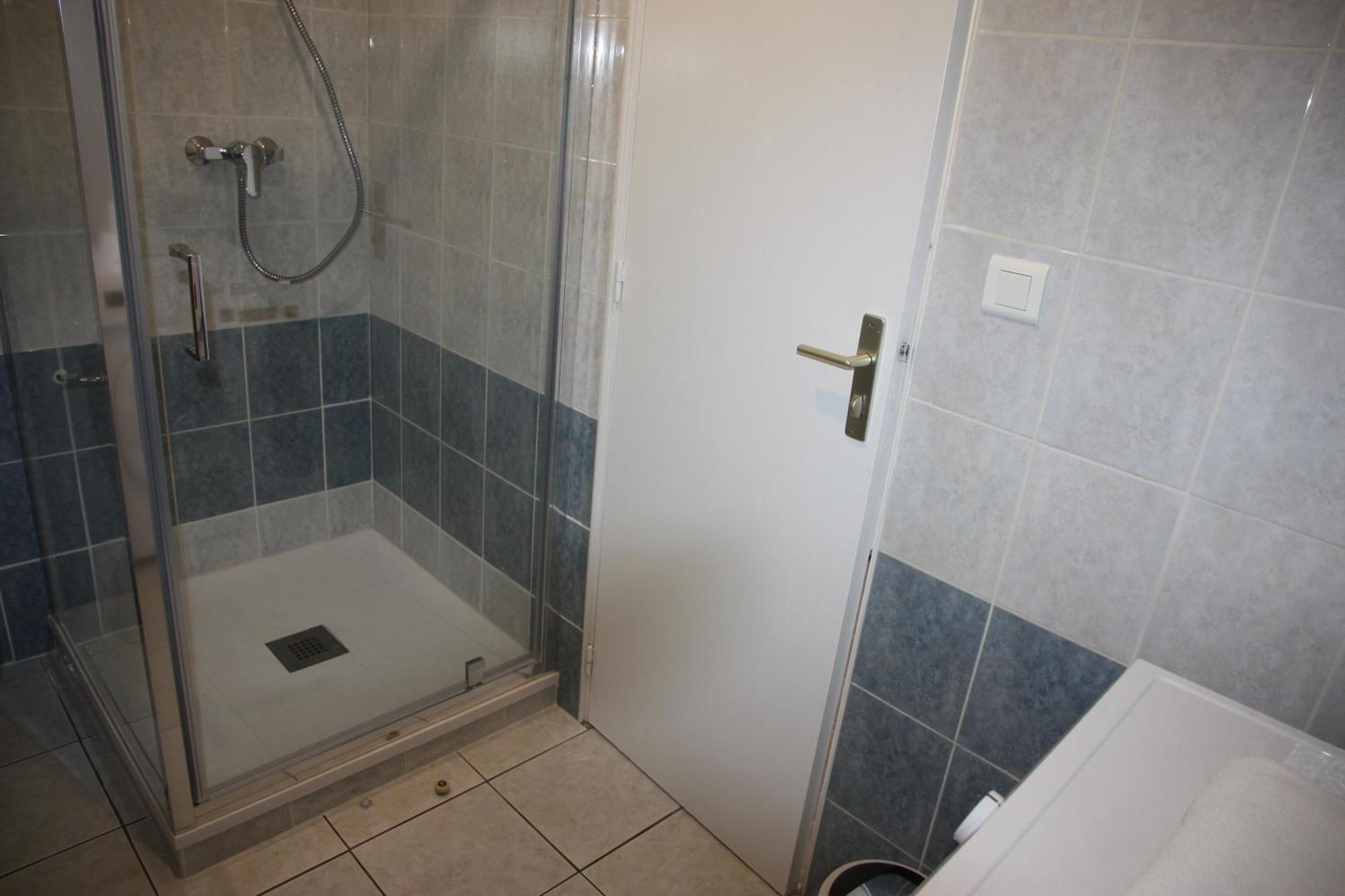 Resid'Spa Loire & Sevre - Appartement Rezé Exteriör bild
